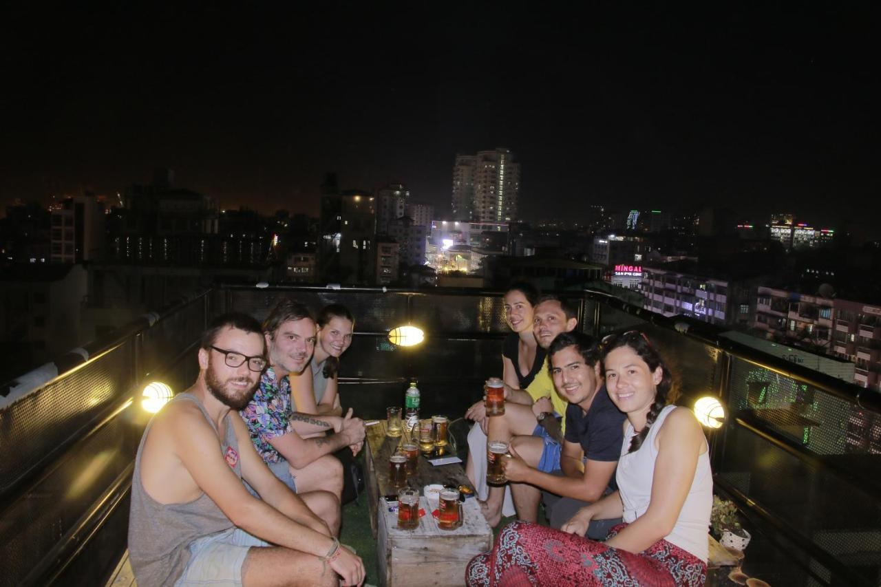 The Lodge Yangon Hostel Exterior foto